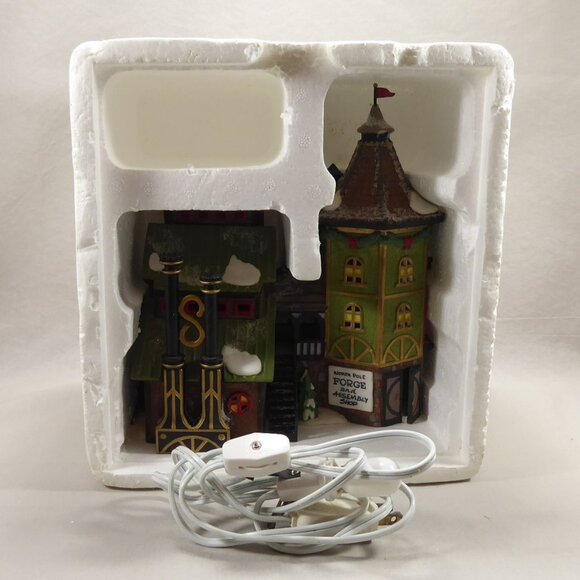Dept 56 Elfin Forge and Assembly Shop North Pole Series Christmas House Village - Picture 8 of 9